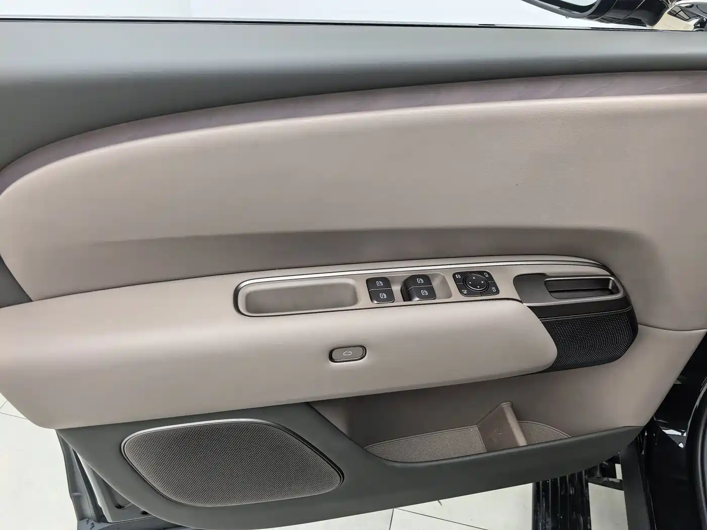 Li Auto L9 2026 2026 Base Model