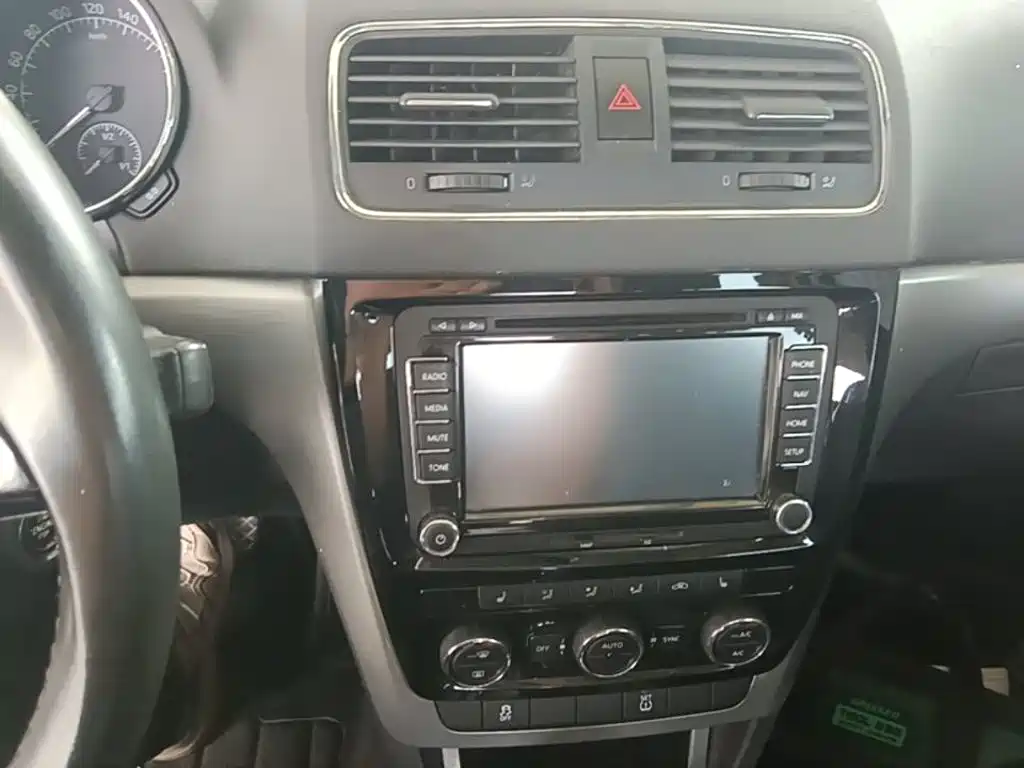 Škoda Yeti 2016 2016 1.4TSI DSG Prestige Edition