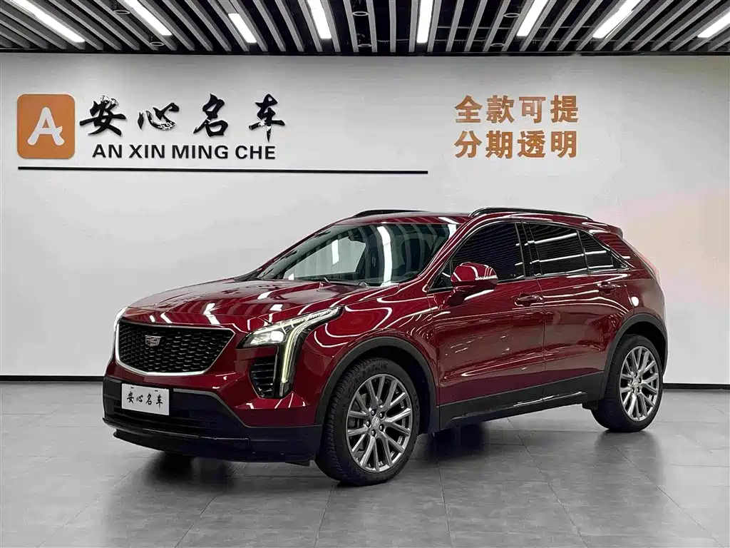 Фото 1 - Cadillac XT4