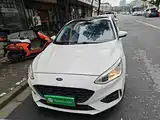 Фото 3 - Ford Focus