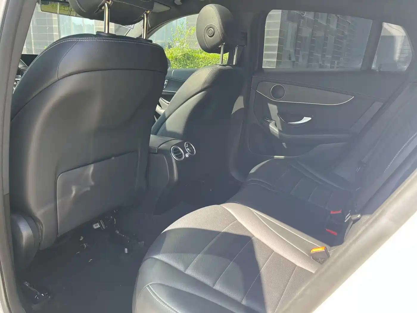 Mercedes-Benz GLC Coupe 2021 GLC 300 4MATIC Coupe SUV фото 10