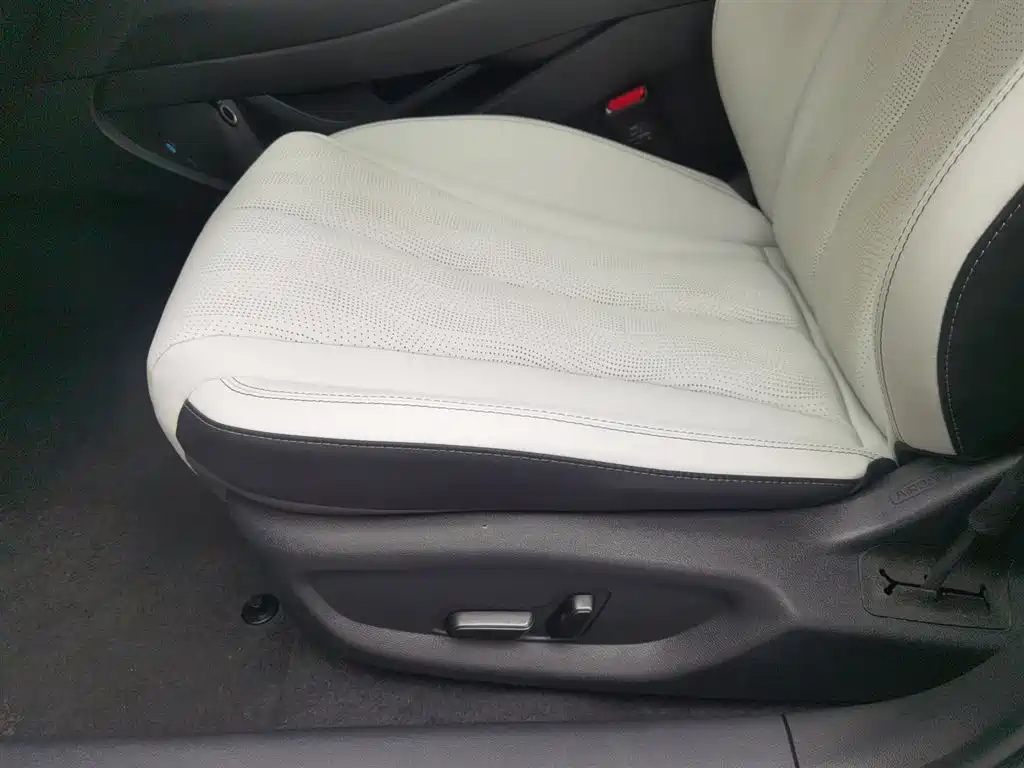 BYD SEAL 06 NEW ENERGY