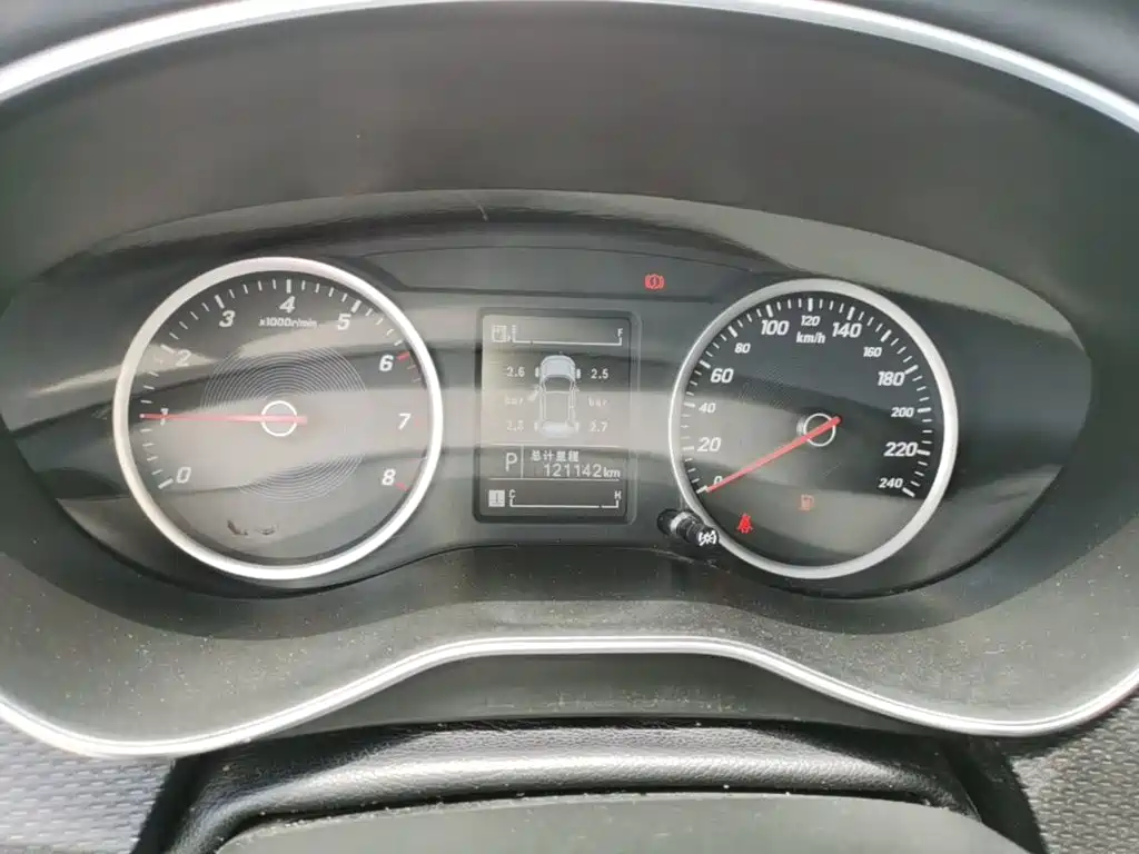 Baojun 730 2019 2019 1.5T CVT Fashion 7-Seater China V