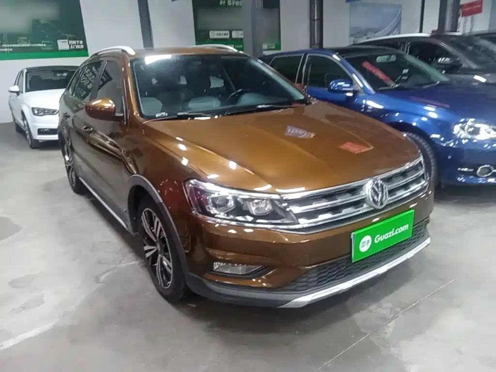 Volkswagen Gran Lavida 2017 2017 230TSI DSG Luxury Edition