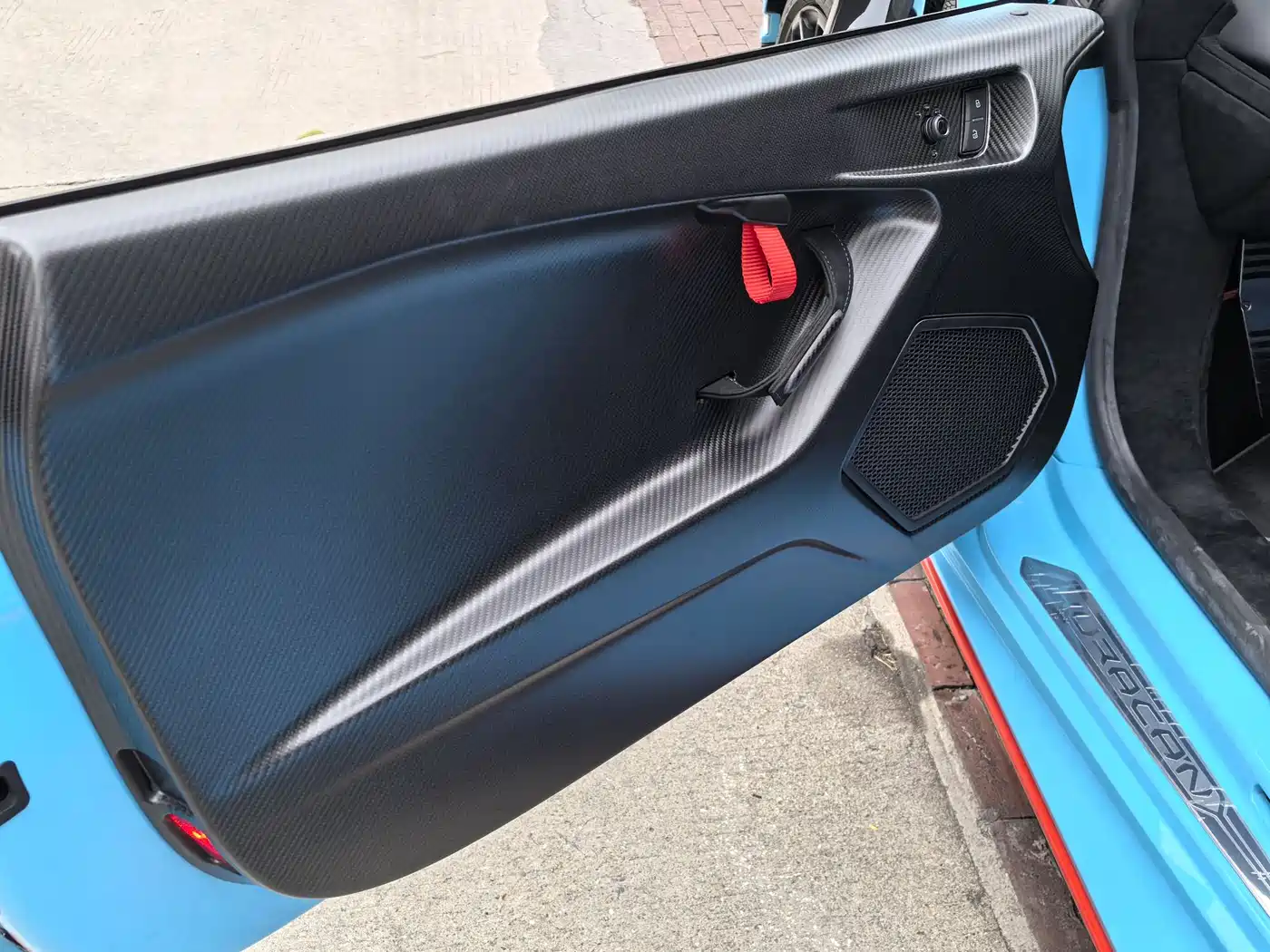 LAMBORGHINI HURACÁN