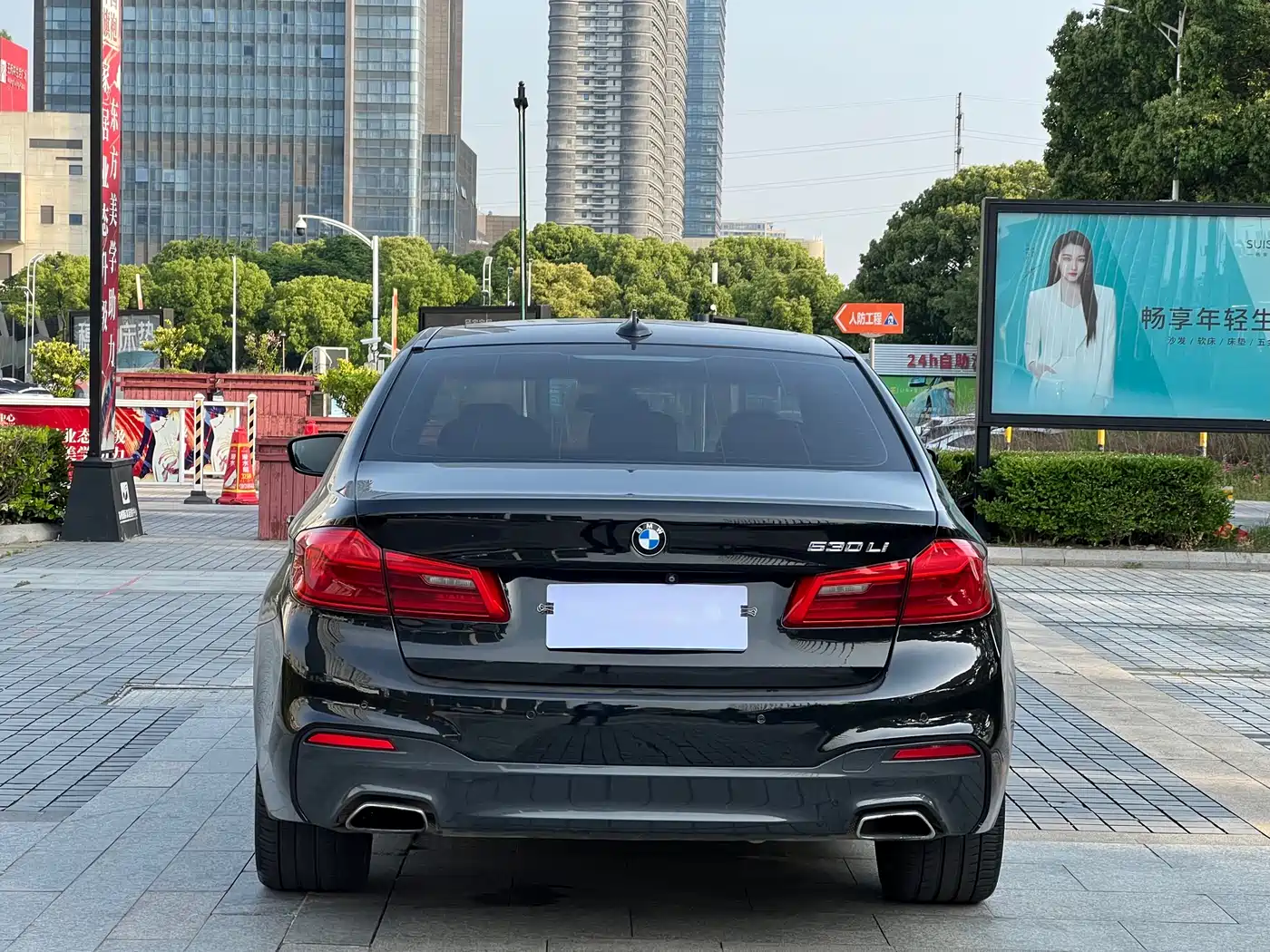 BMW 5 Series 2018 530Li Premium M Sport Package фото 4