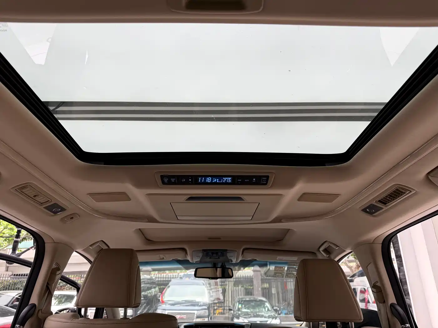 Toyota Alphard 2015 3.5L Luxury Edition фото 7