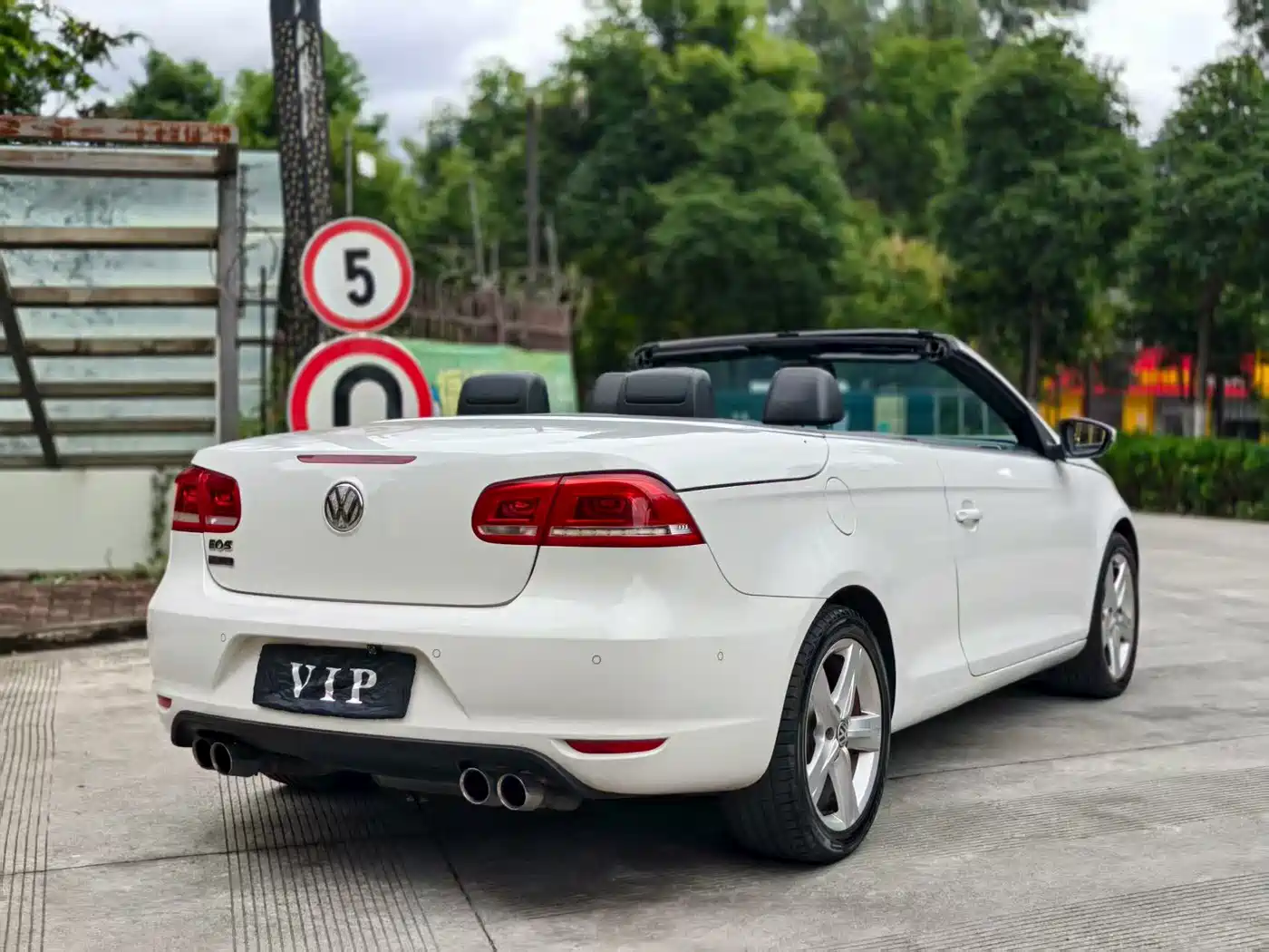 Volkswagen Eos 2011 Model 2.0TSI фото 12