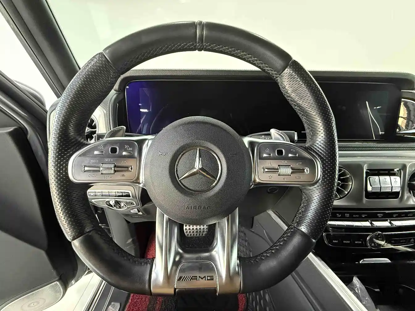 Mercedes-Benz G-Class AMG 2019 Facelift AMG G 63 фото 13