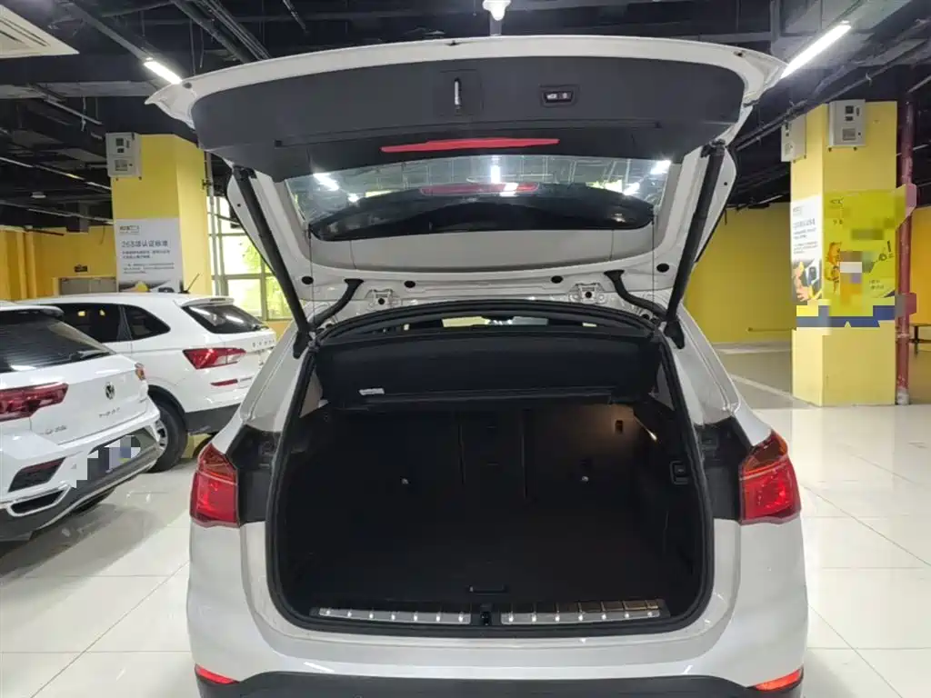 BMW X1 2016 xDrive20Li Luxury Model фото 19