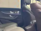 Фото 7 - Mercedes-Benz E-Class