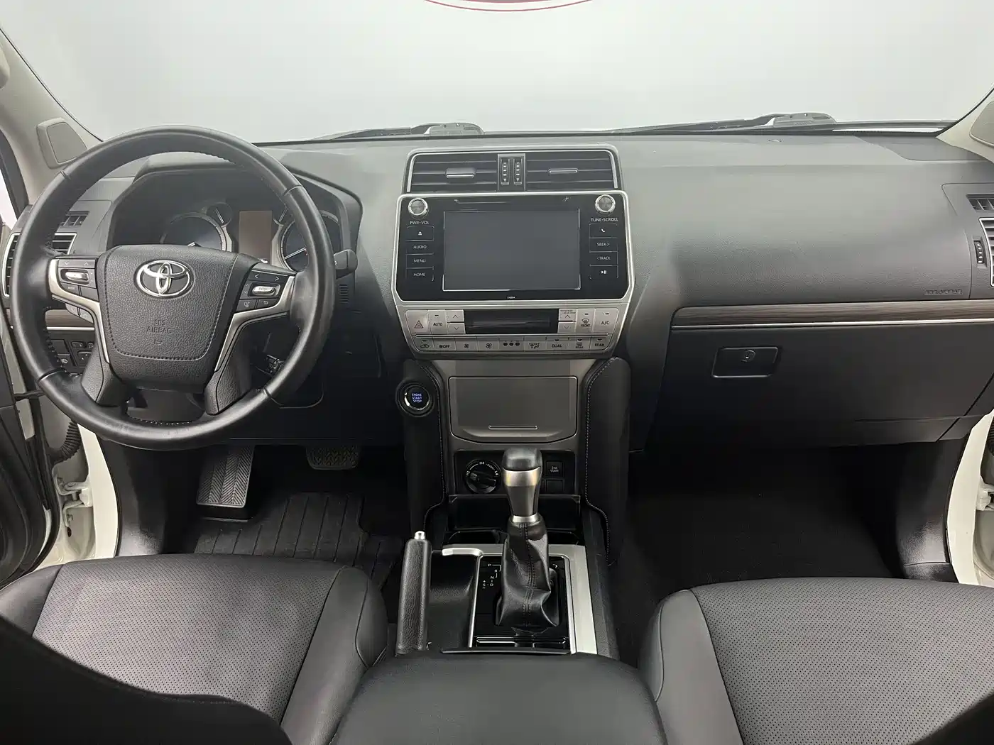Toyota Prado 2018 3.5L Automatic TX-L Rear-mounted Spare Tire фото 21