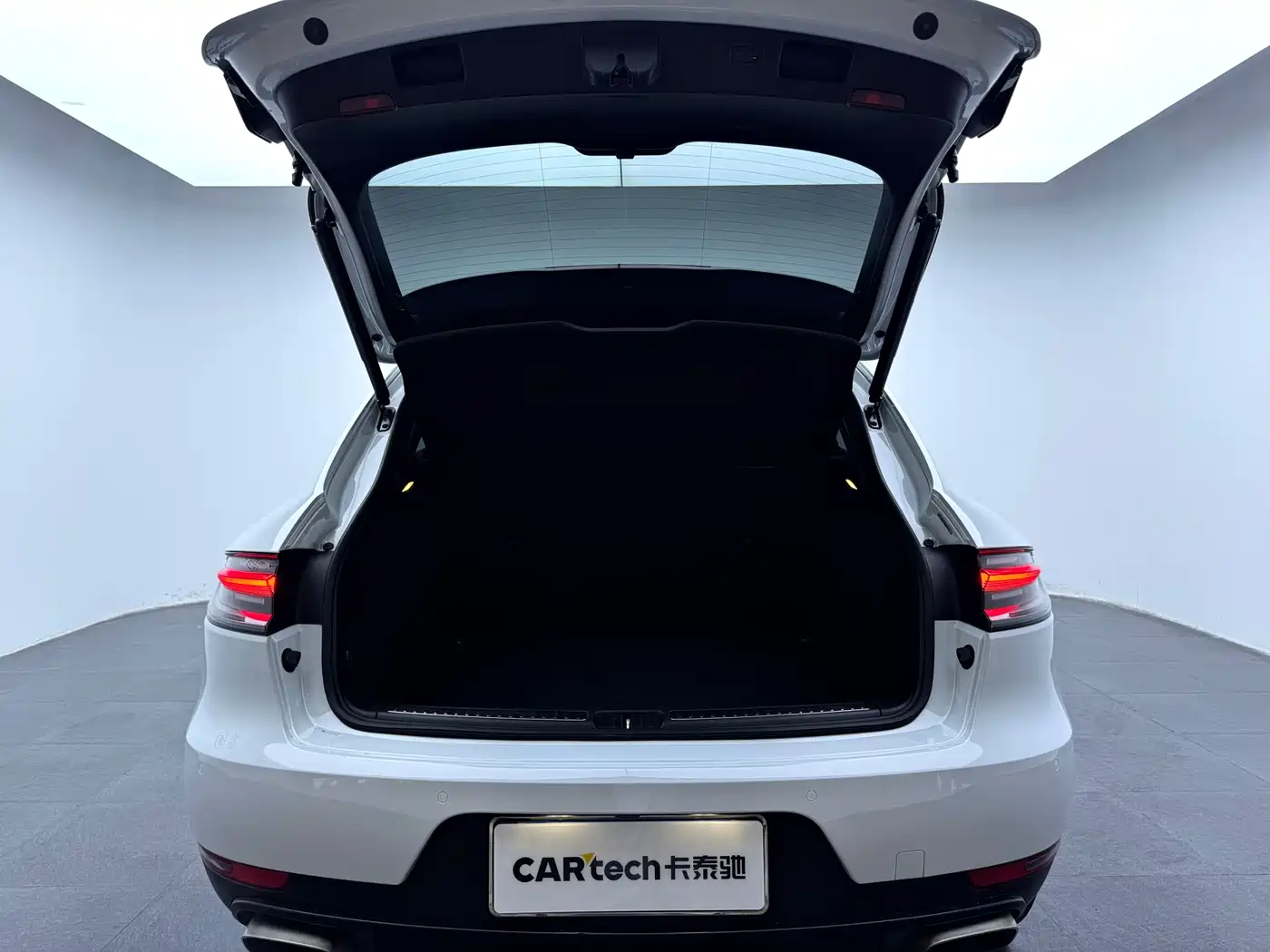 Porsche Macan 2020 Macan 2.0T фото 27
