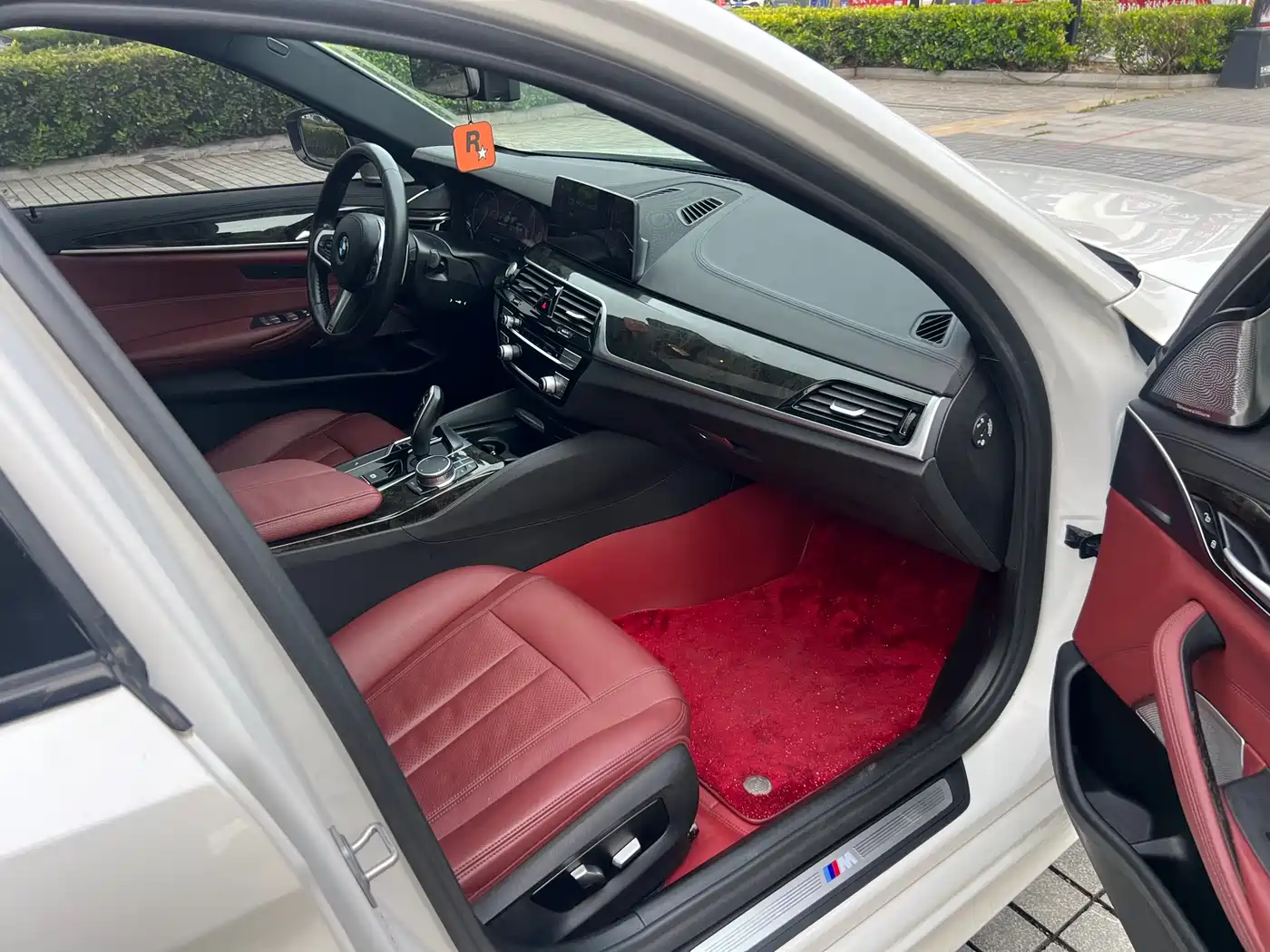 BMW 5 Series 2019 Facelift 530Li Leading M Sport Package фото 10
