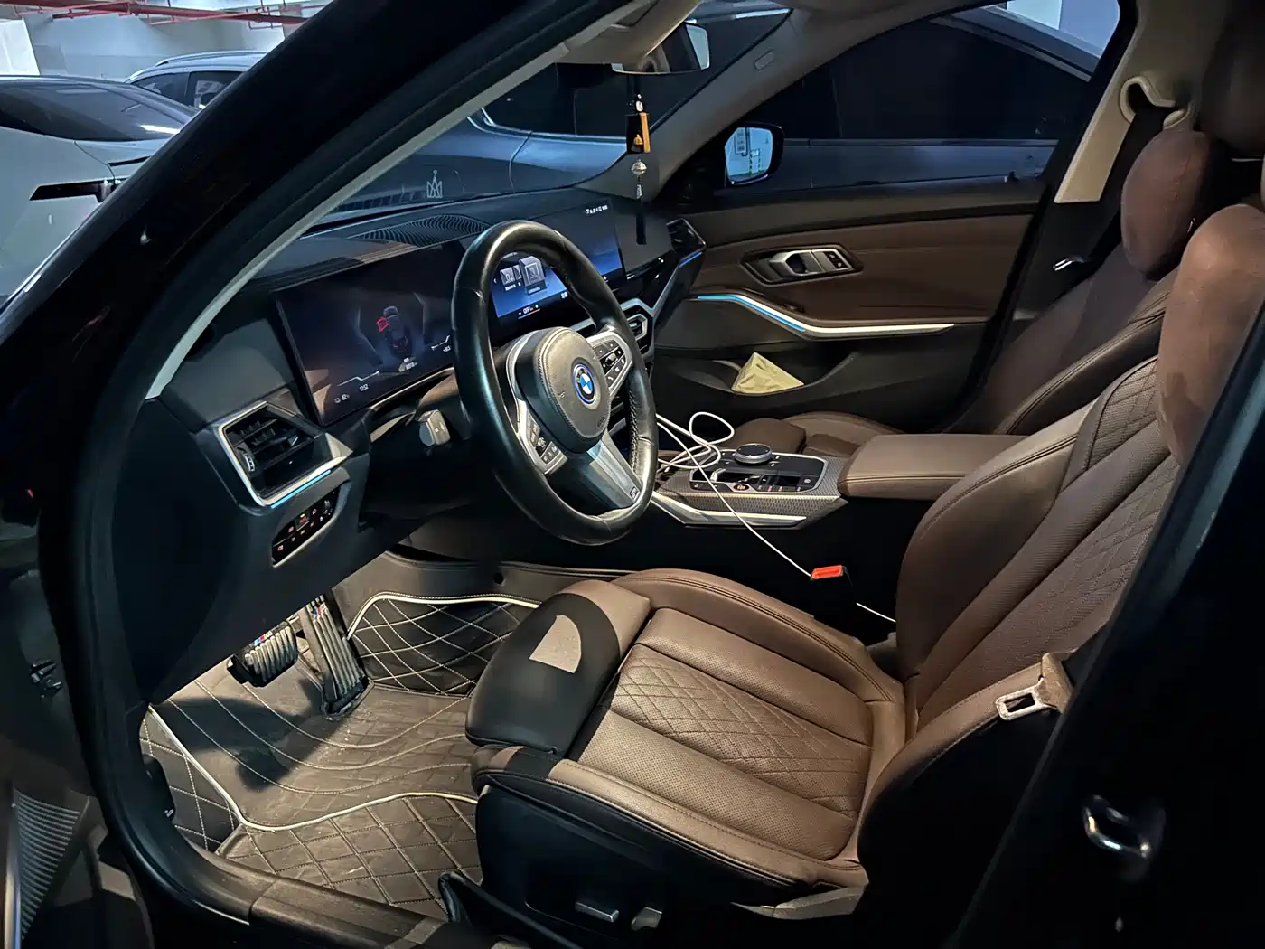 BMW i3 2023 eDrive 40 L Shadowline Package фото 7