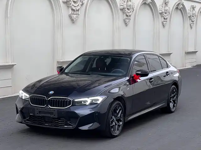 BMW 3 330Li, M Чёрный спорт-пакет