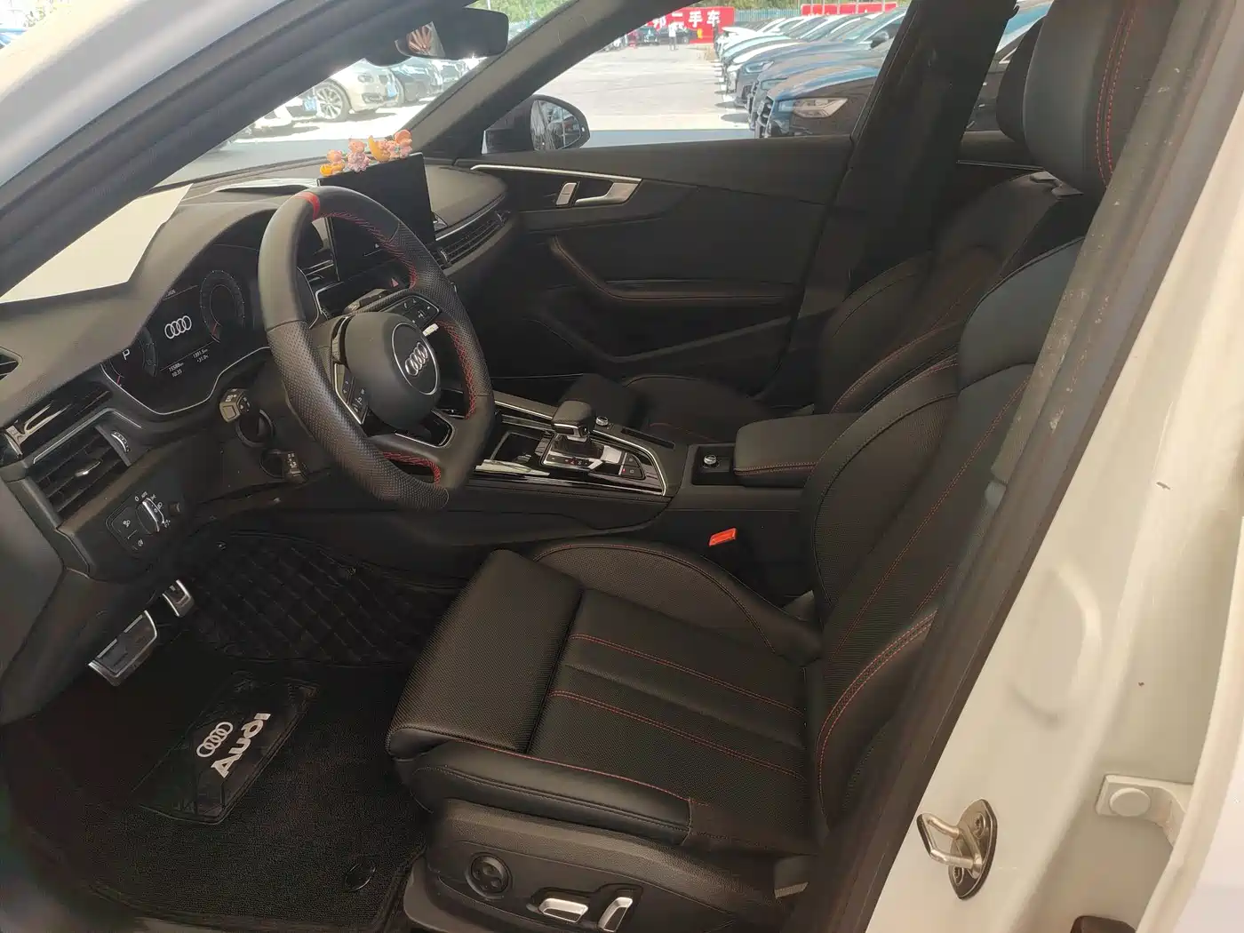 Audi A4L 2025 2024 40 TFSI Luxury Dynamic