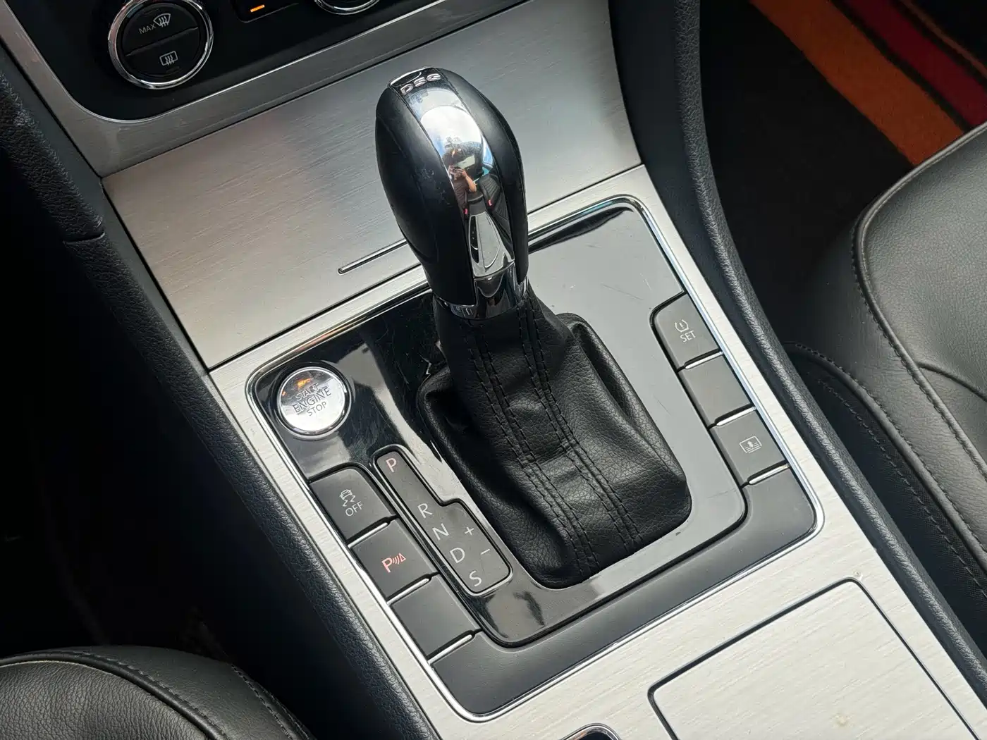 Volkswagen Passat 2013 2.0TSI DSG Yuzun фото 12
