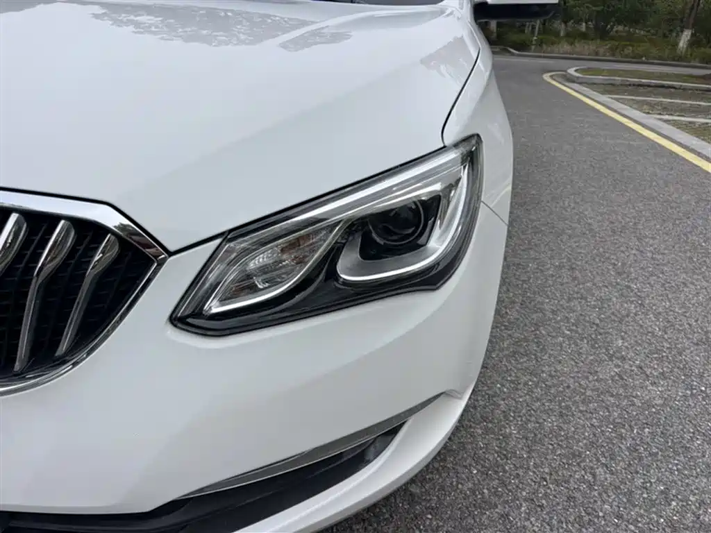 Buick Excelle 2017 15N Automatic Elite фото 19