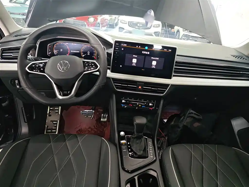 Volkswagen Tiguan L 2023 330TSI Auto 2WD R-Line Premium Edition фото 6