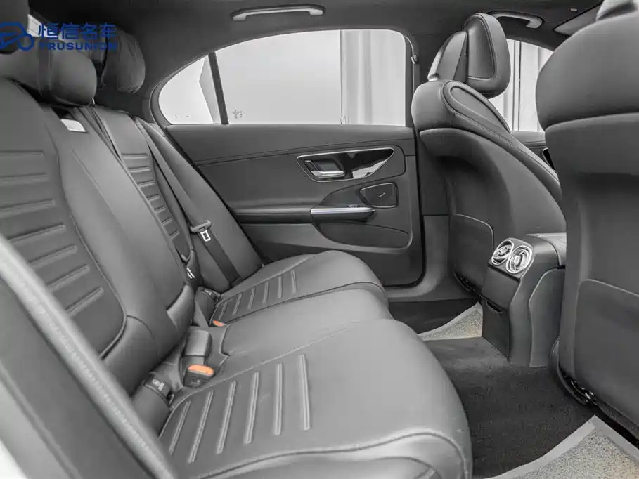 Mercedes-Benz C-Class 2022 C 260 L Sport Edition фото 16