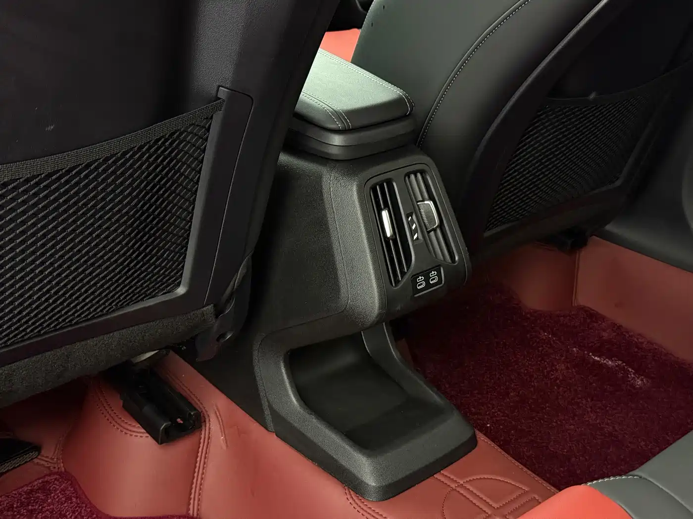 BMW X1 2023 sDrive20Li X Design Package фото 14