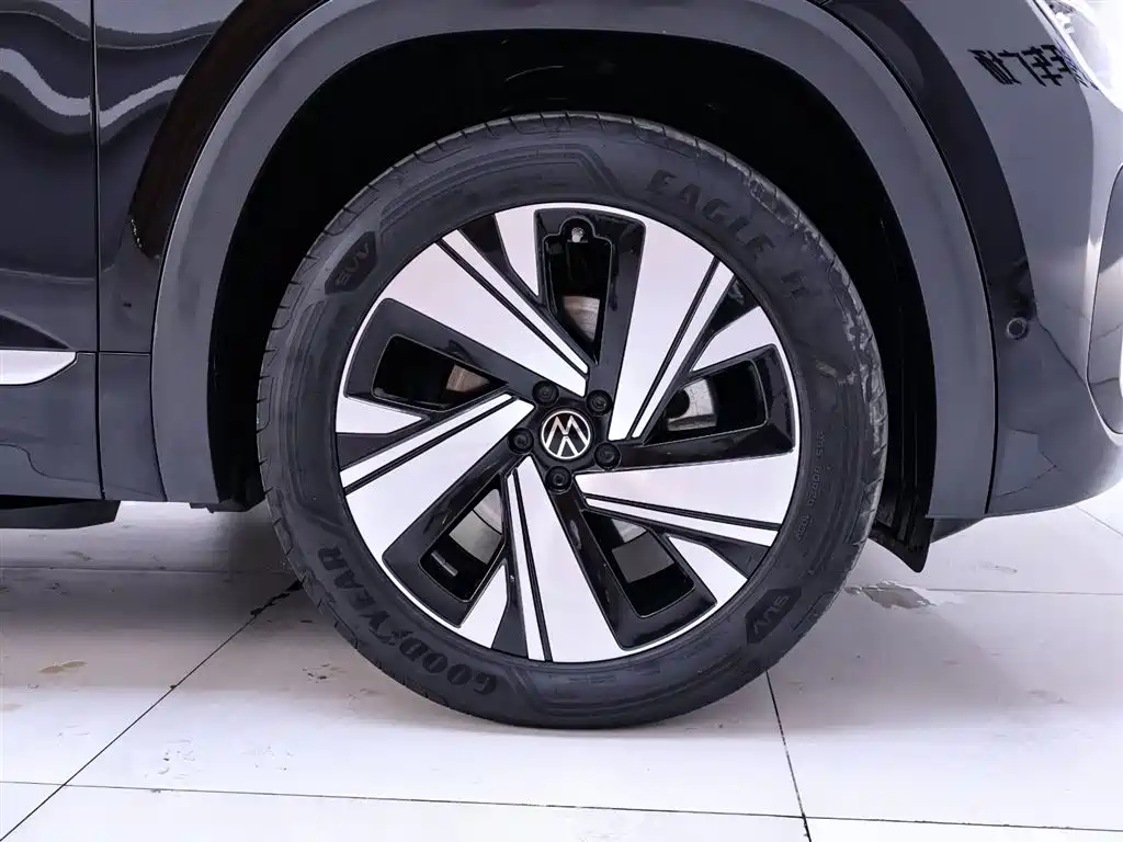 VOLKSWAGEN TOURANG
