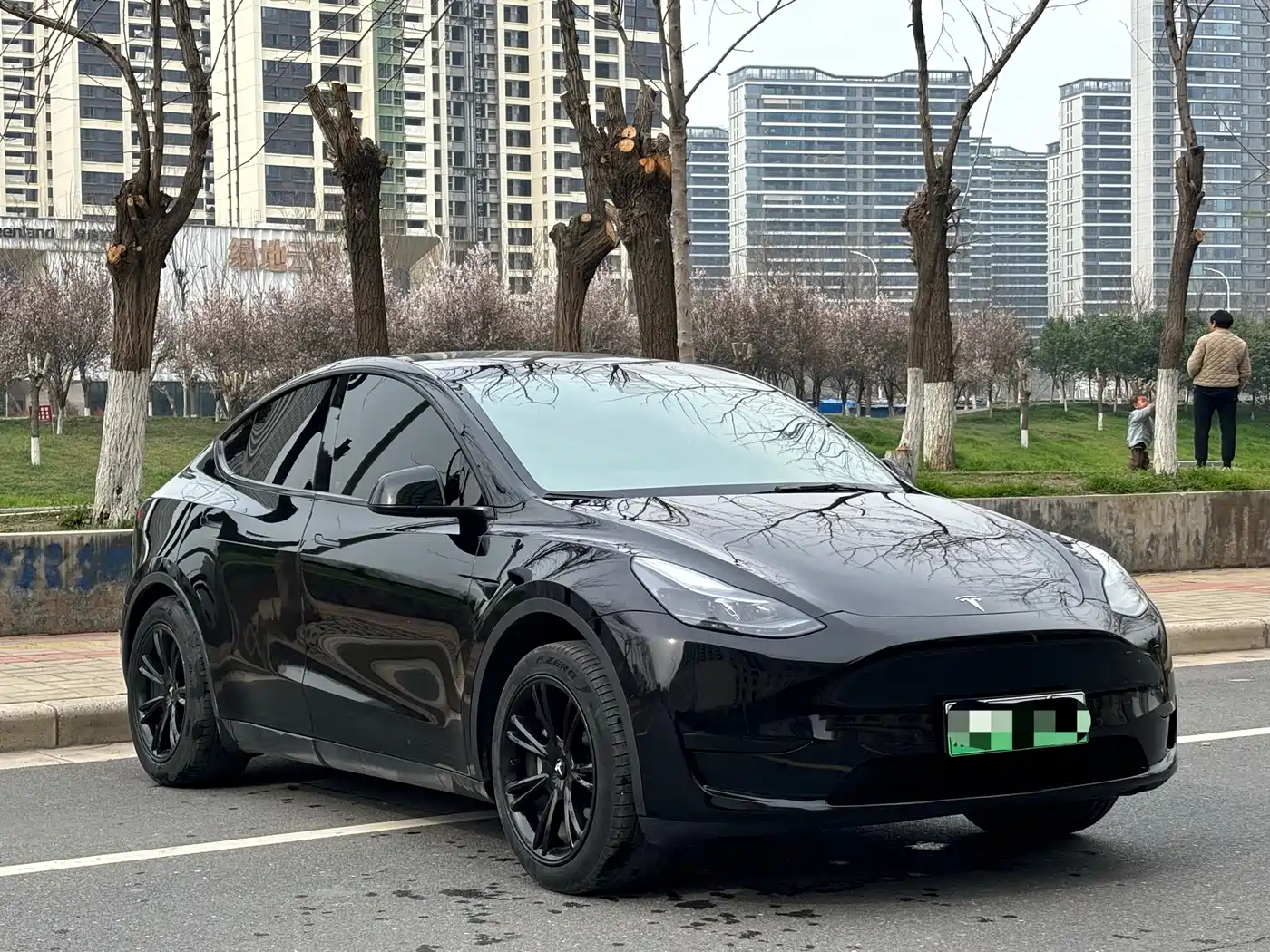 Tesla Model Y 2022 Facelift Rear-Wheel Drive Version фото 3