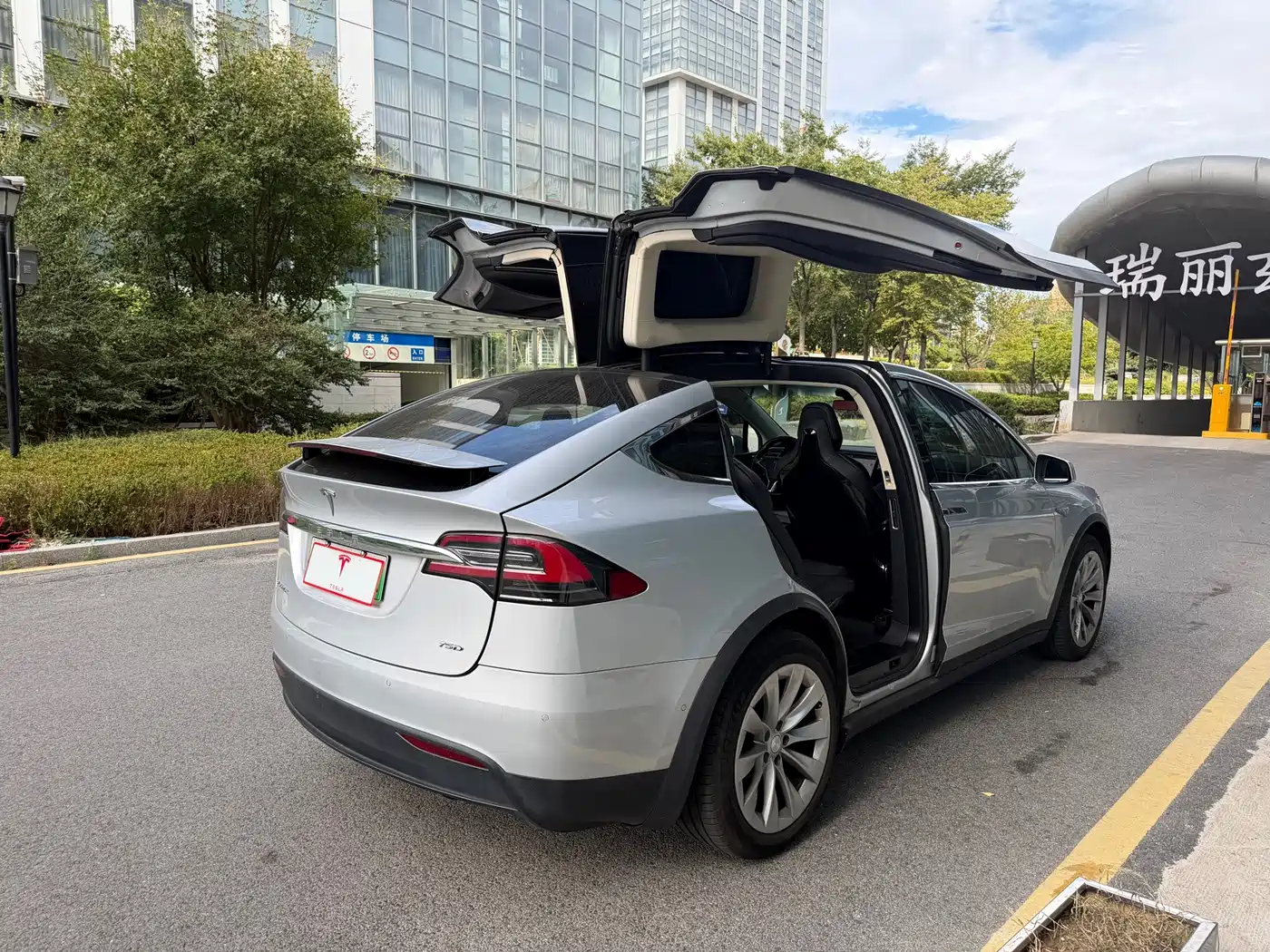 Tesla Model X 2016 2016 Model X 75D
