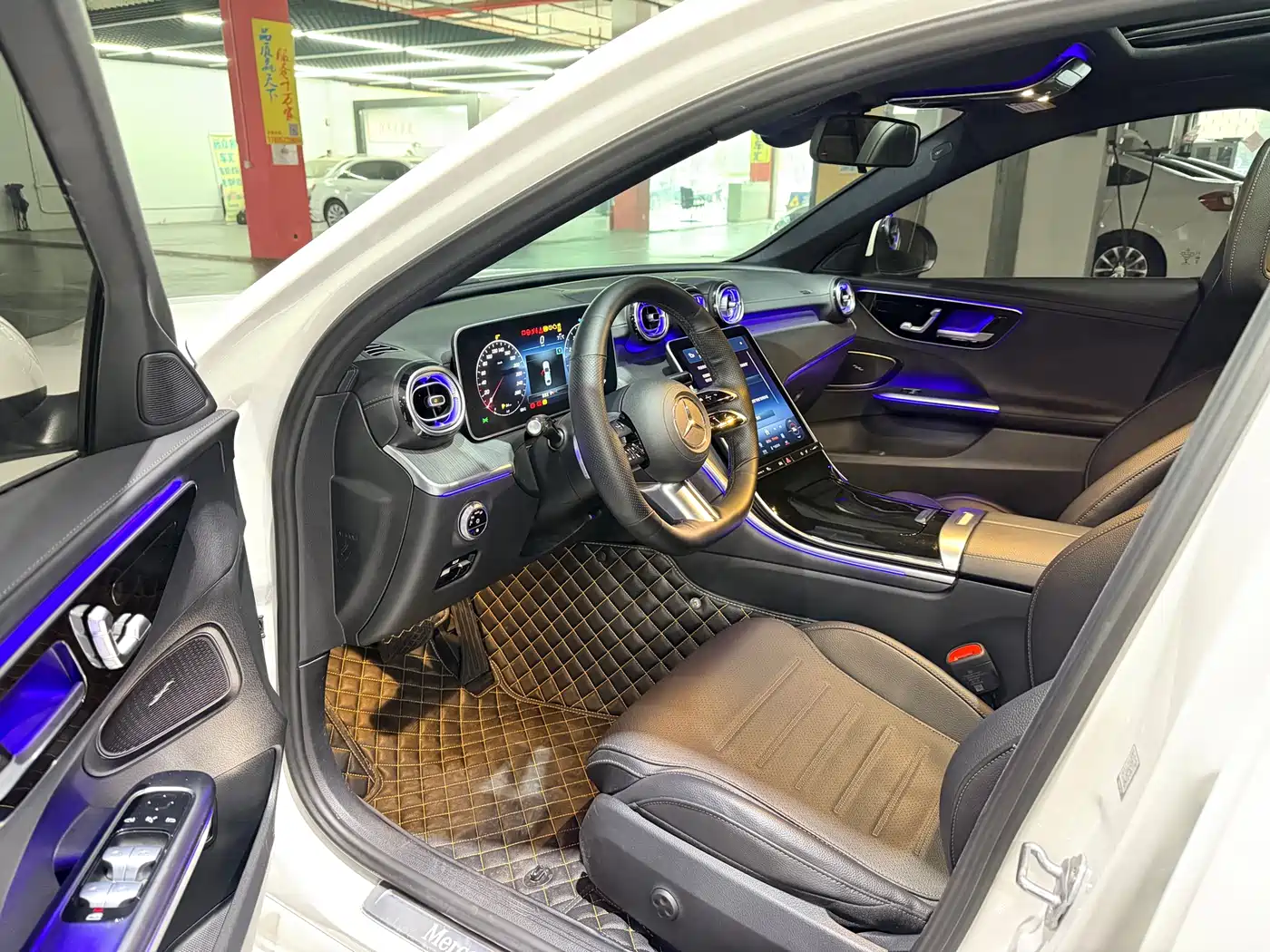 Mercedes-Benz C-Class 2023 C 260 L Sport фото 3