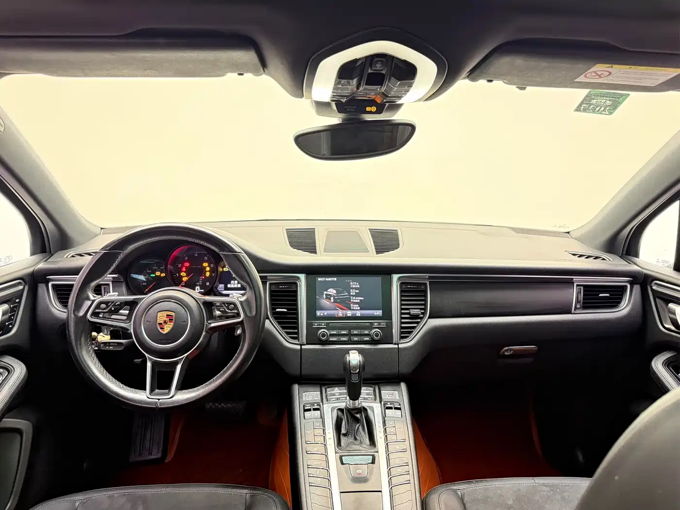 Porsche Macan 2017 Macan 2.0T фото 11