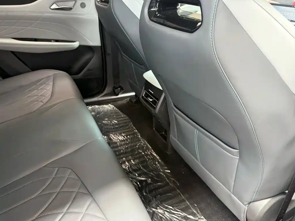 Changan UNI-Z New Energy 2024 2024 Blue Whale Smart Electric iDD 125km Excellence Model