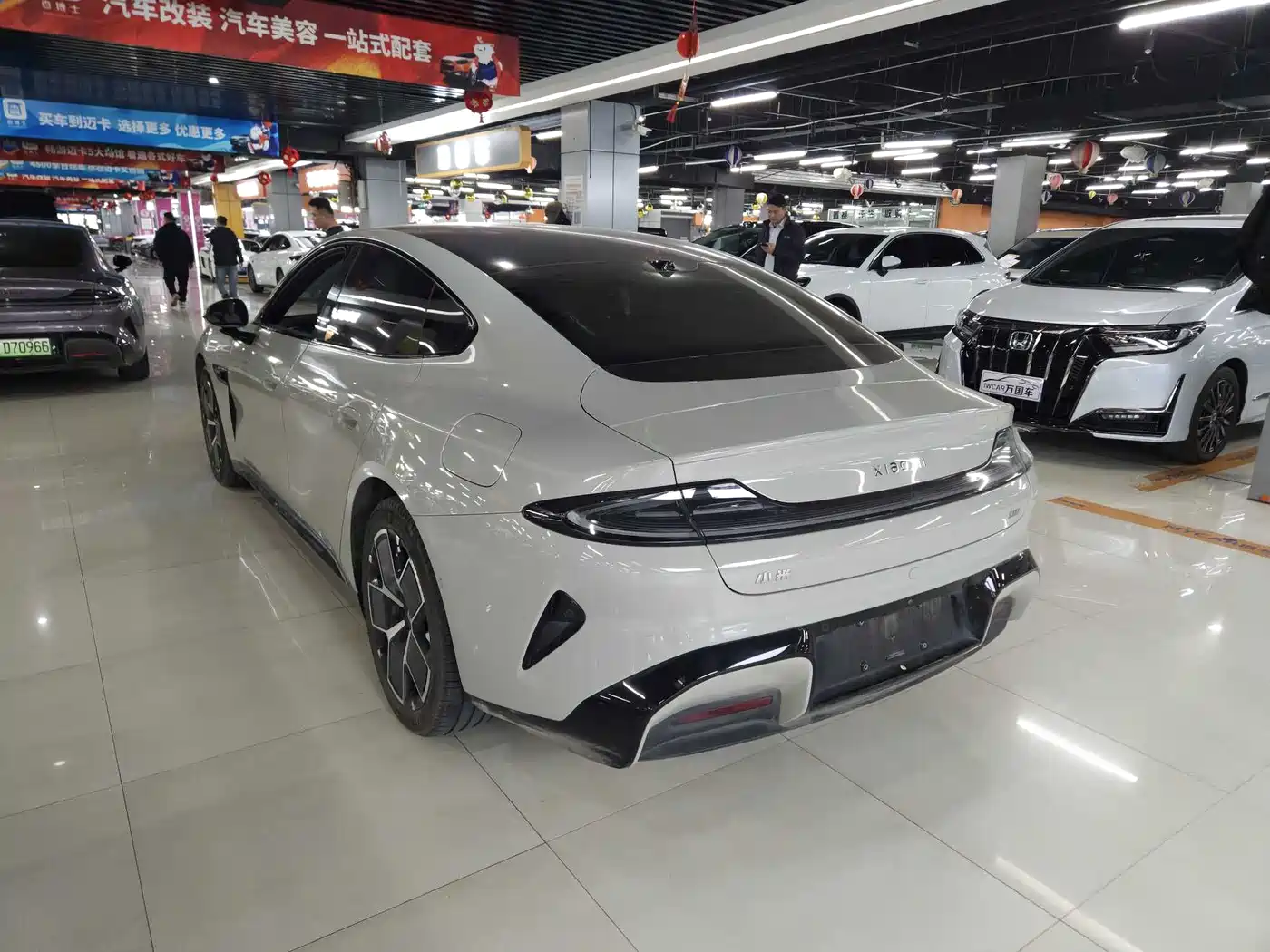 XIAOMI CAR XIAOMI SU7