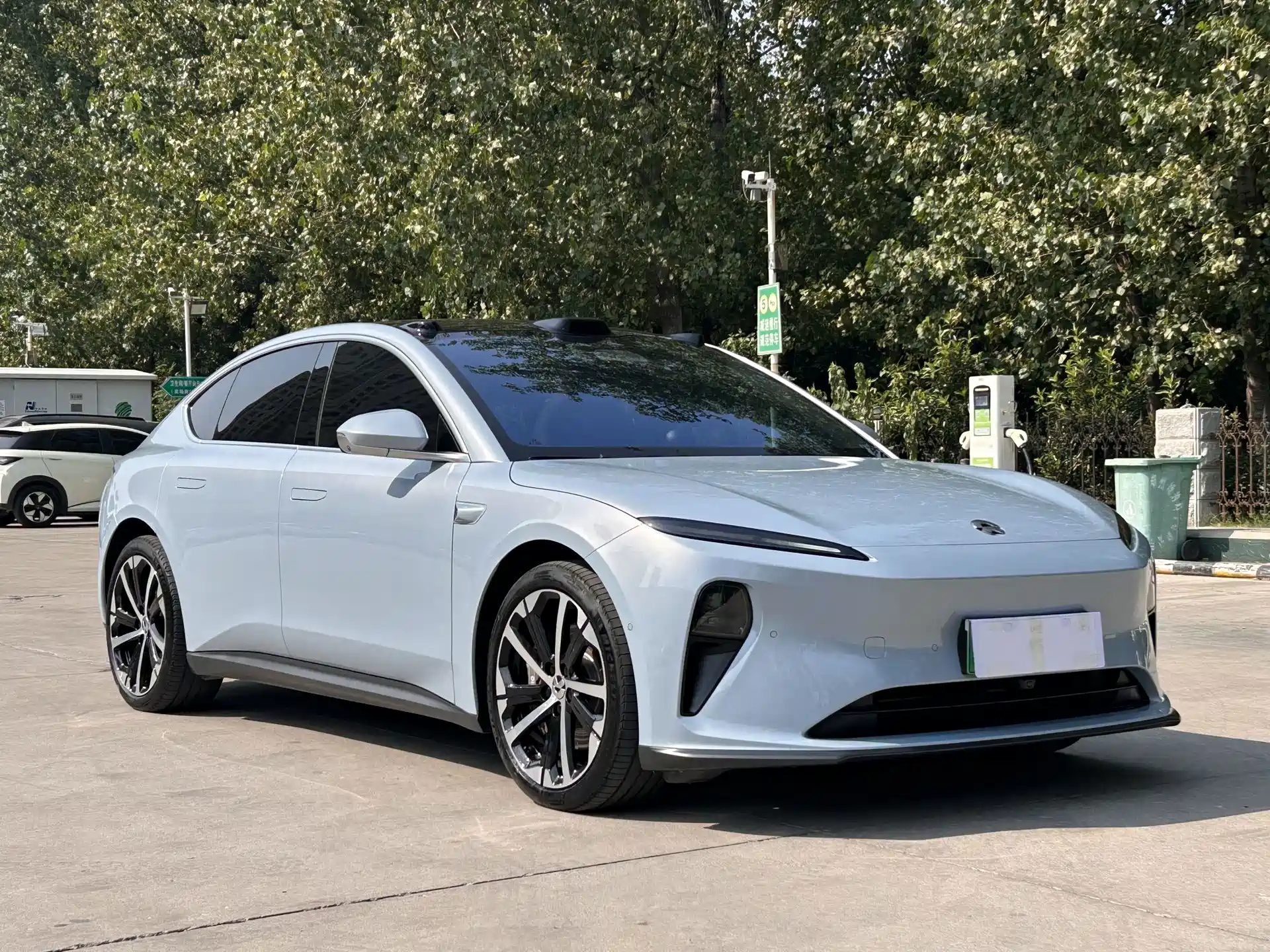 Фото 3 - NIO ET5