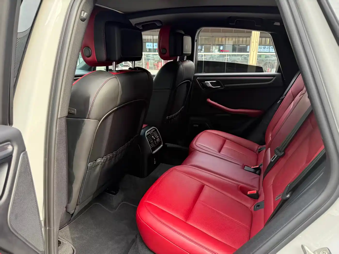 Porsche Macan 2021 Macan 2.0T фото 4