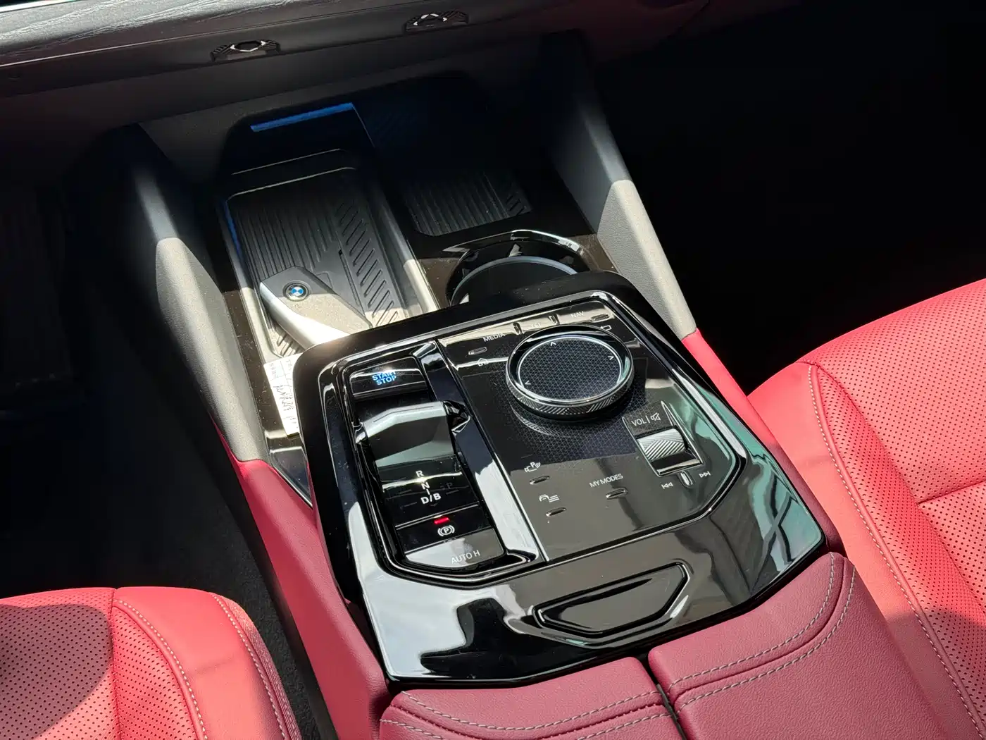 BMW i5 2024 eDrive 35L Premium Luxury Package фото 14