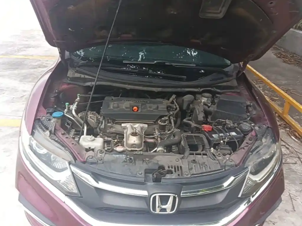 Honda Jade 2018 2017 1.8L Automatic Comfort Edition 5-seater