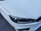 Фото 24 - Geely Binrui