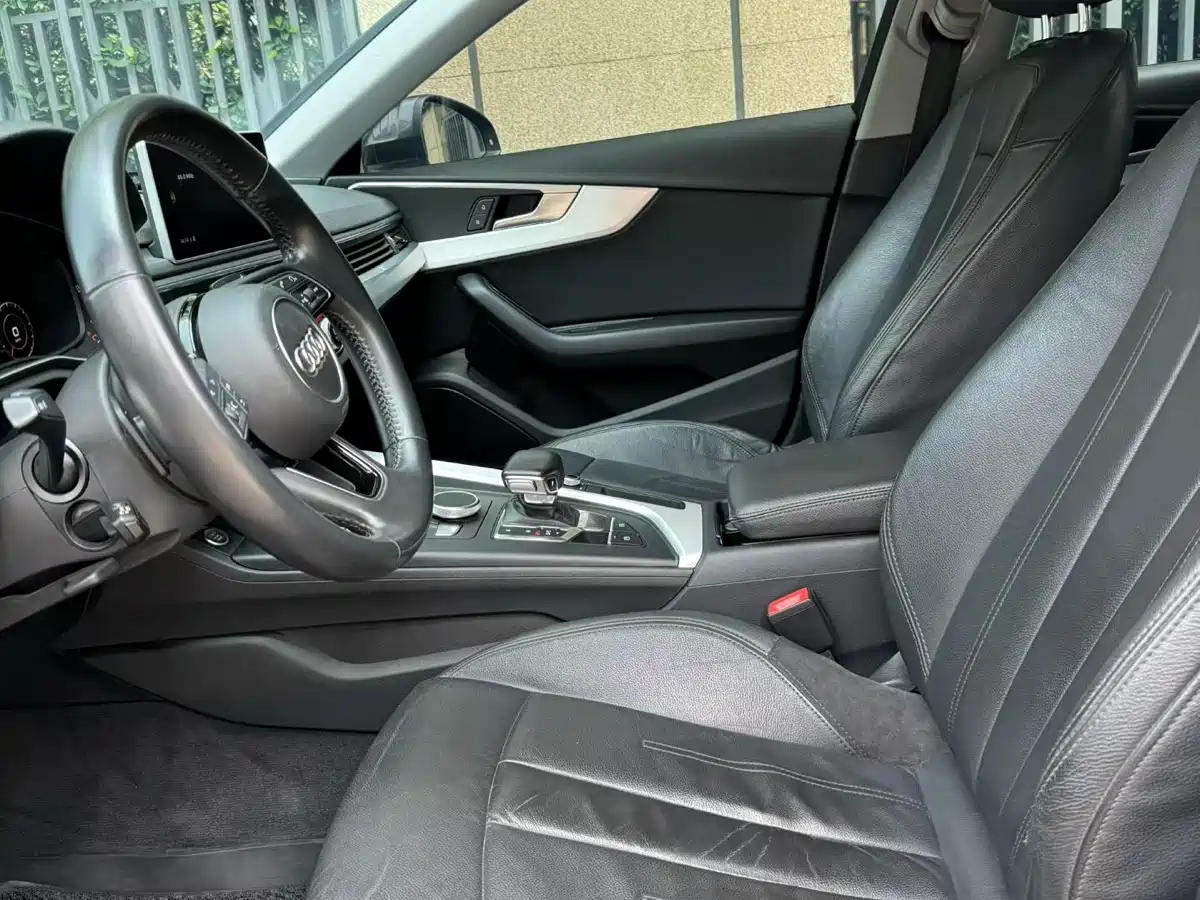 Audi A4L 2019 40 TFSI Sport (China VI) фото 10