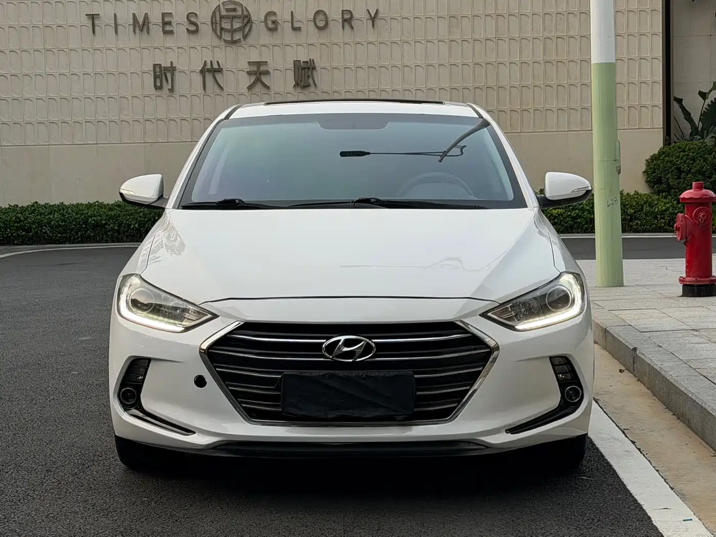 HYUNDAI LEAD