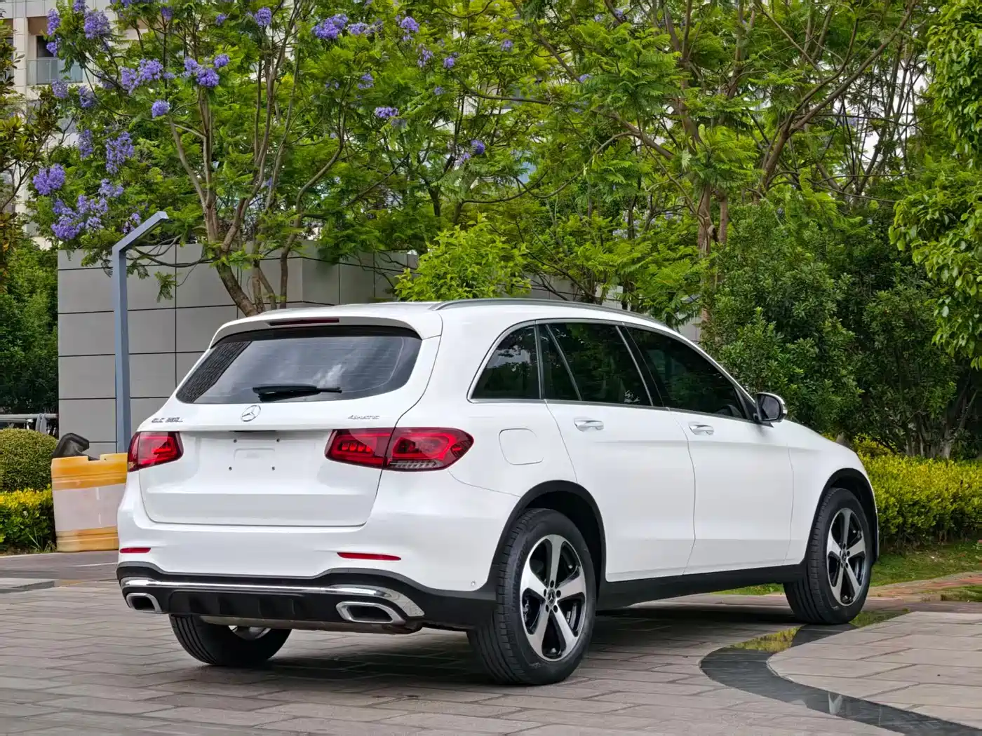 Mercedes-Benz GLC 2022 Facelift III GLC 260 L 4MATIC Dynamic фото 7