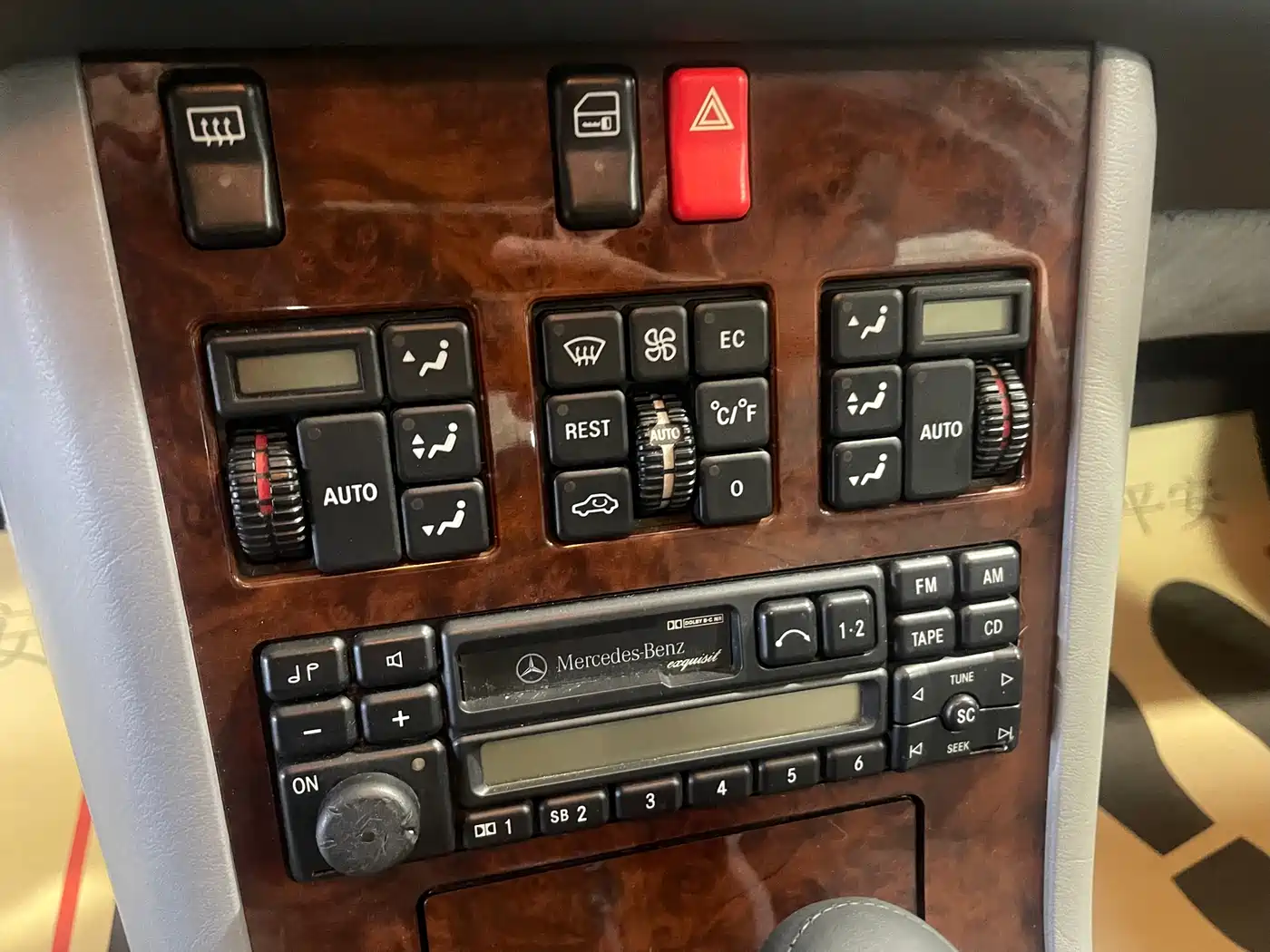 Mercedes-Benz S-Class 1995