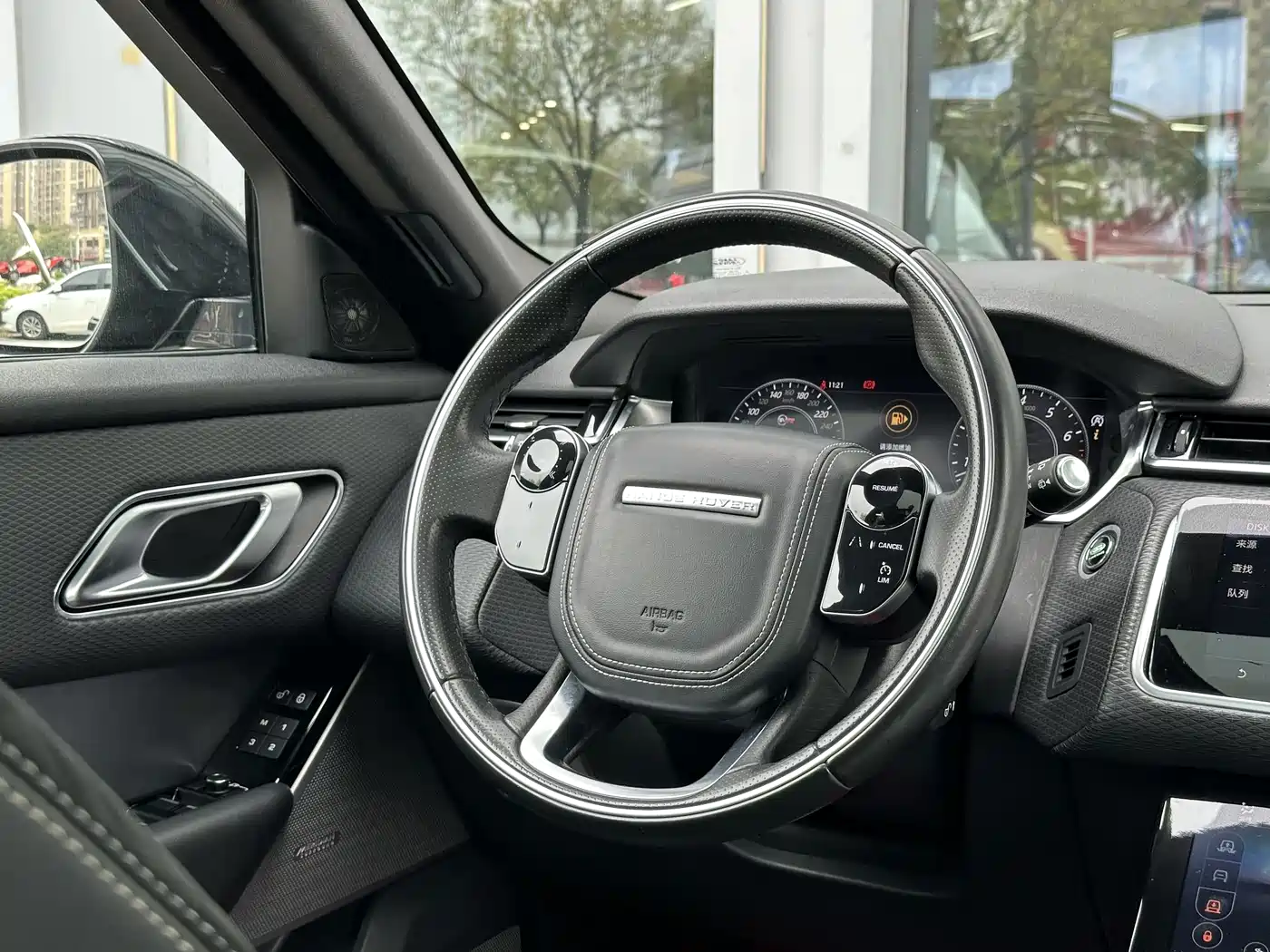 Land Rover Range Rover Velar 2018 P380 R-DYNAMIC SE фото 11