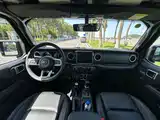 Фото 21 - Jeep Gladiator