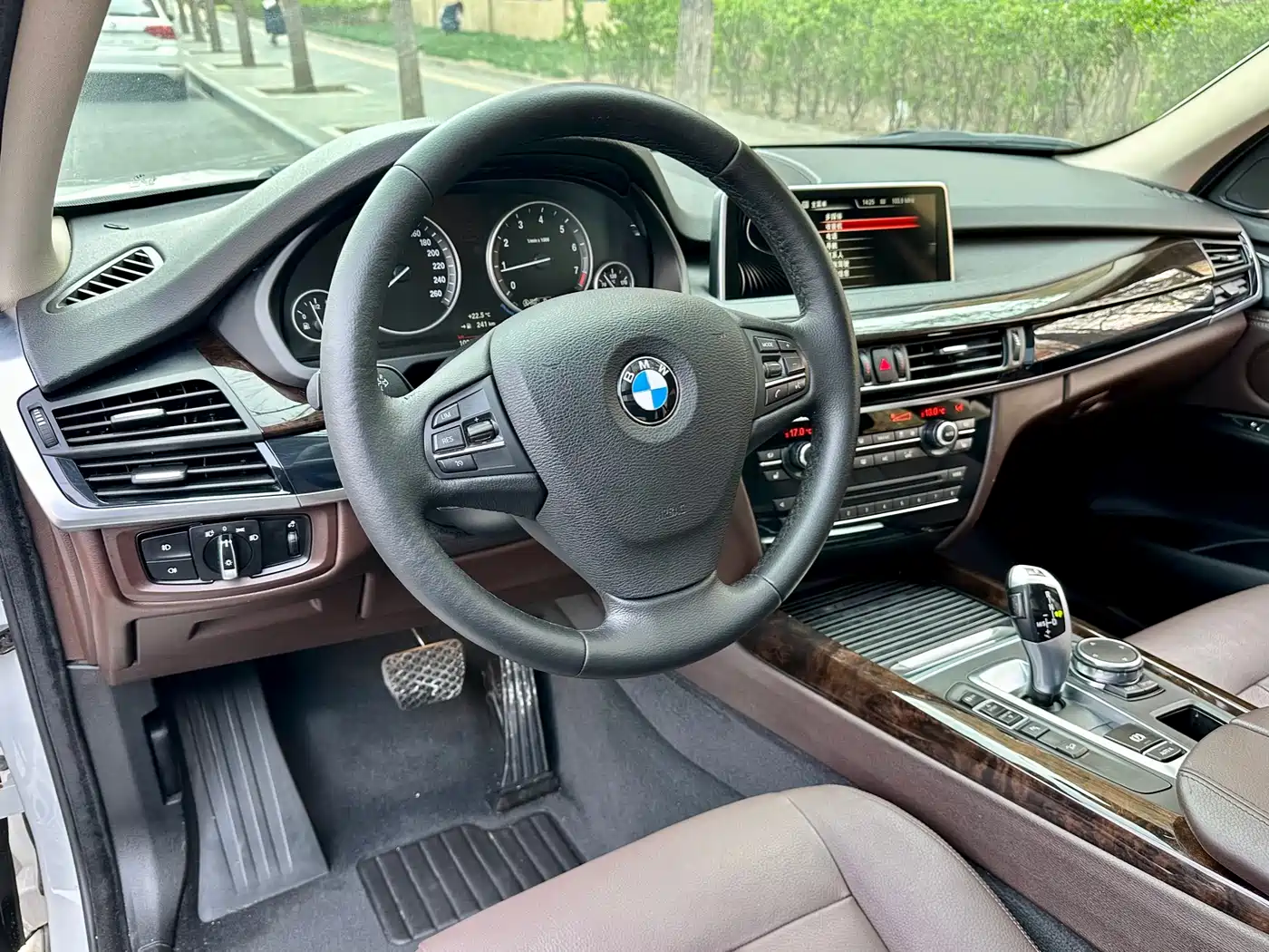 BMW X5 (Import) 2015 xDrive28i фото 11