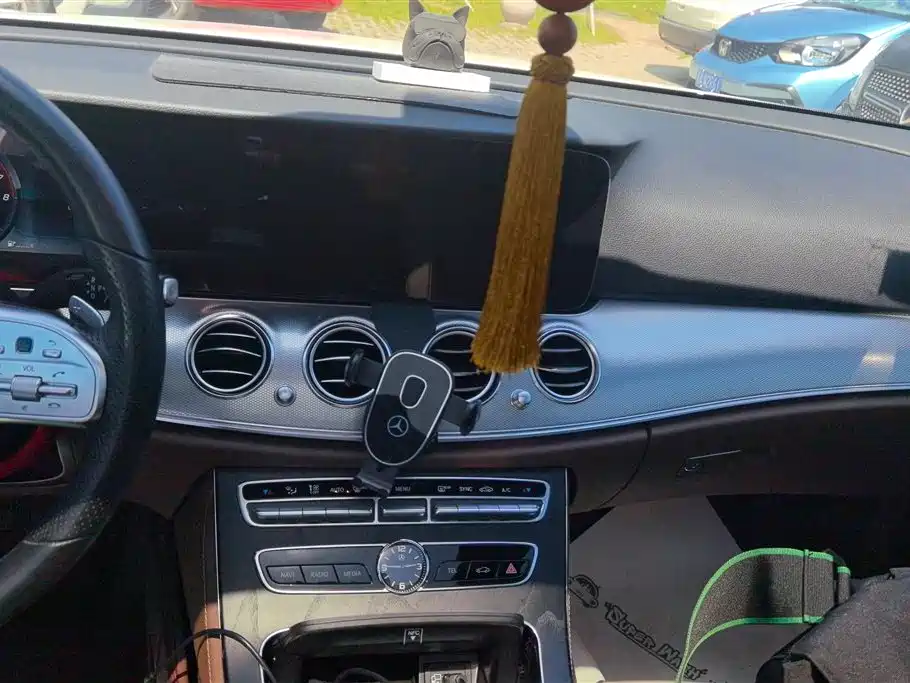 Mercedes-Benz E-Class (Import) 2019 E 260 Sport Edition фото 13