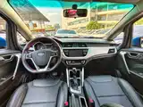 Фото 5 - Geely Vision X3