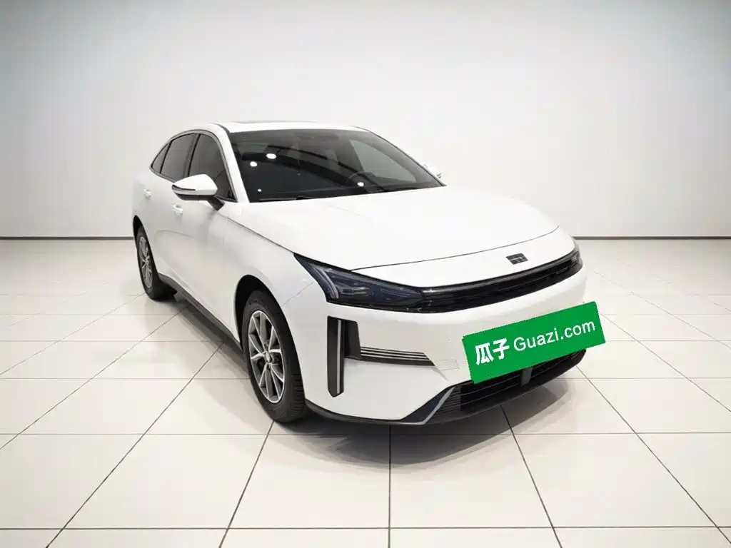 Geely Galaxy Galaxy L6 2025 2025 EM-i 60km Explorer Edition