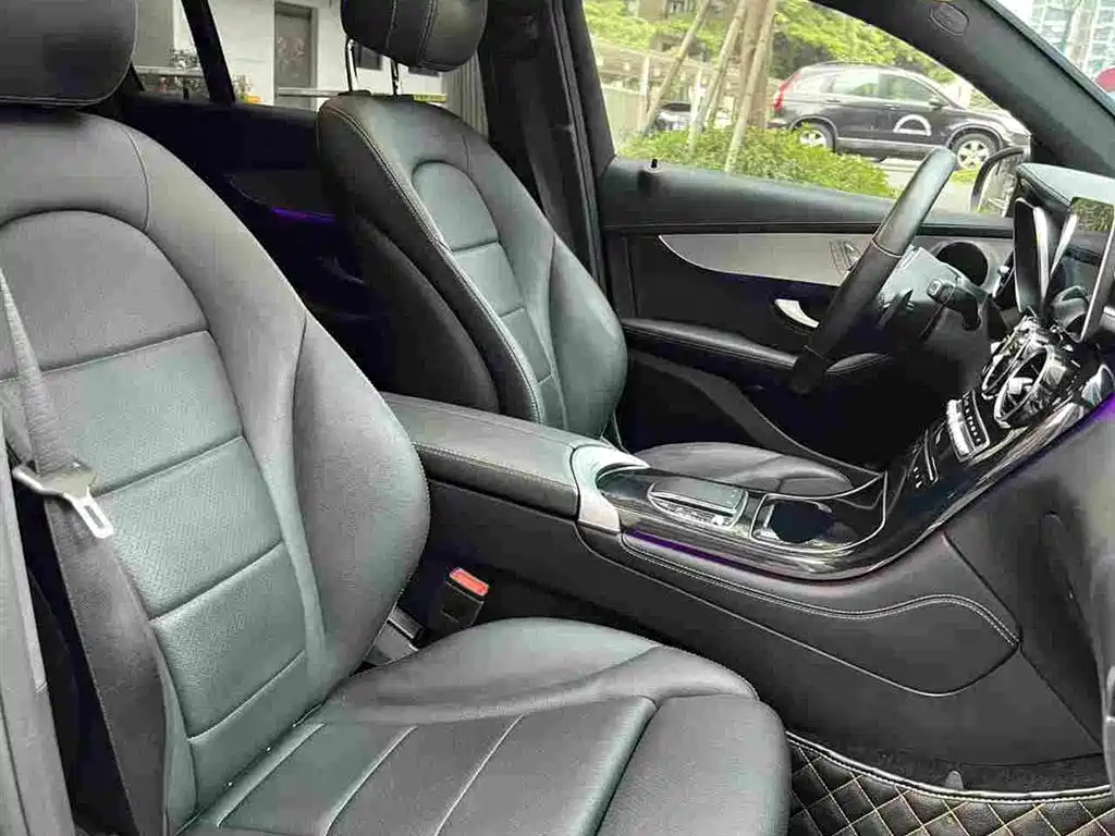 Фото 6 - Mercedes-Benz GLC Coupe