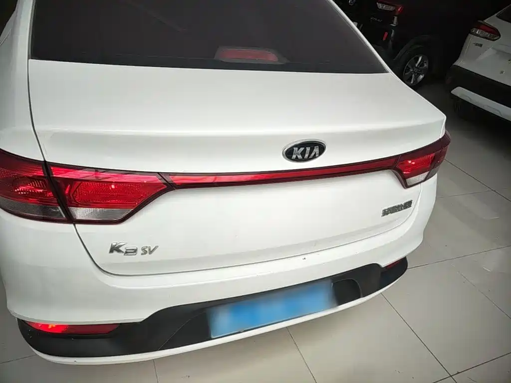 Kia K2 2018 2017 Sedan 1.4L AT GLS